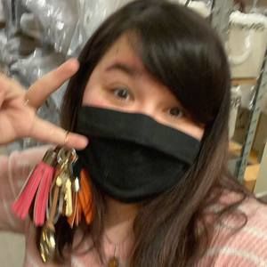 Meet your Posher, Rebecca